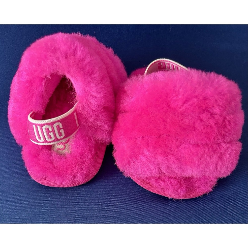 UGG BABY GIRL NEWBORN 0/3 Month Fluff Hot pink slide sandal logo strap size 0  1